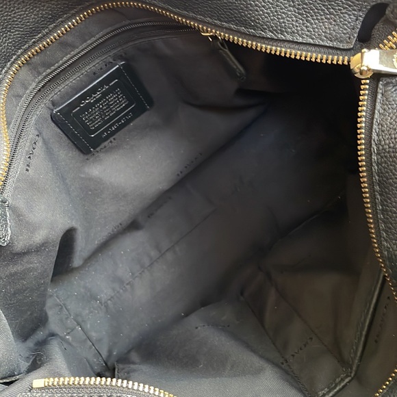 Coach Turnlock 27 Chain Leather Mollie Marley Tote Ava City - Picture 9 of 12